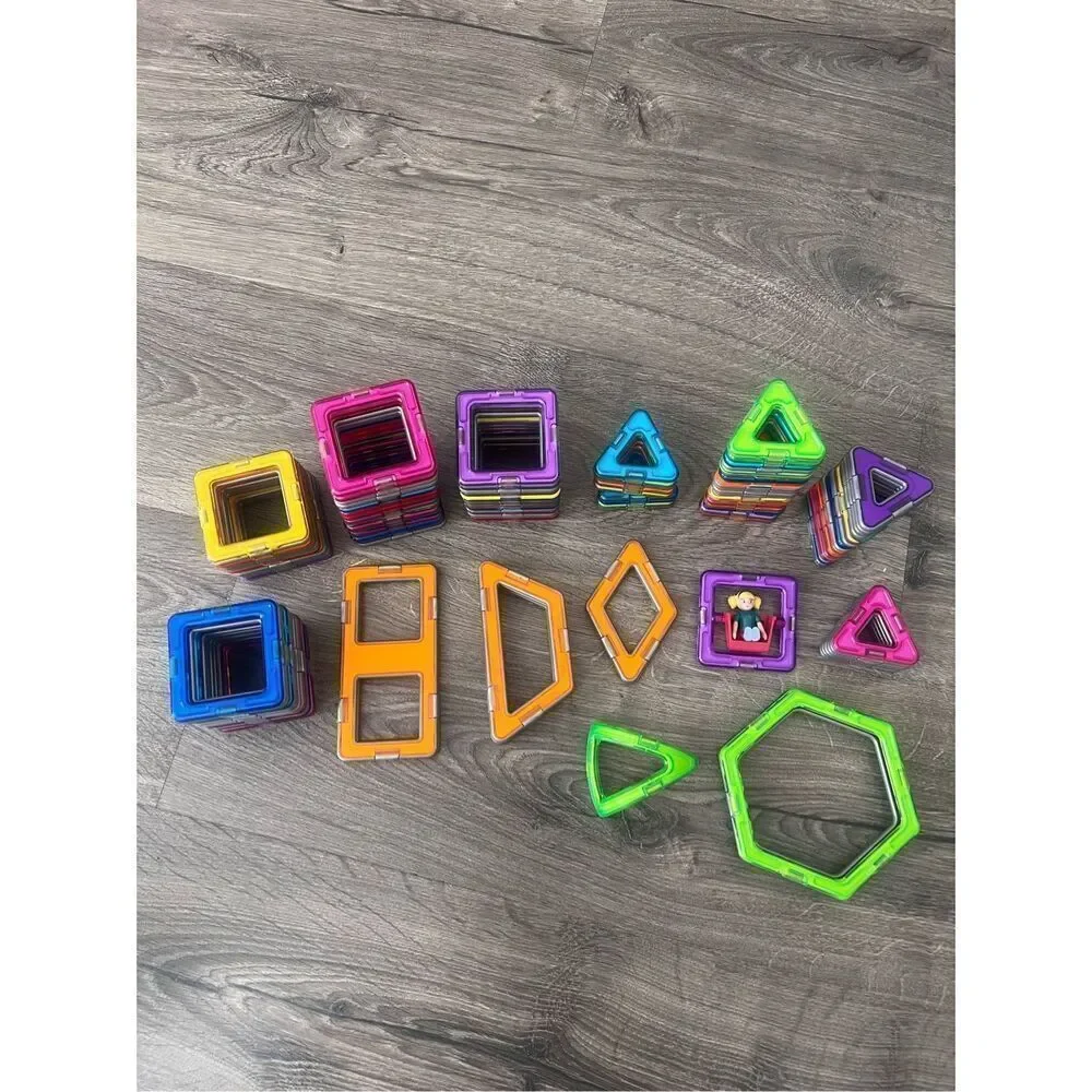 Mixed bundle of Magformers sets 118 Pieces